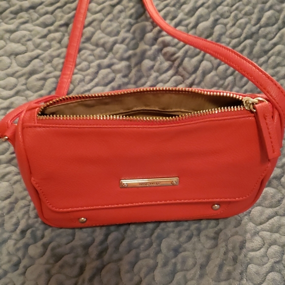 purse - Picture 3 of 4